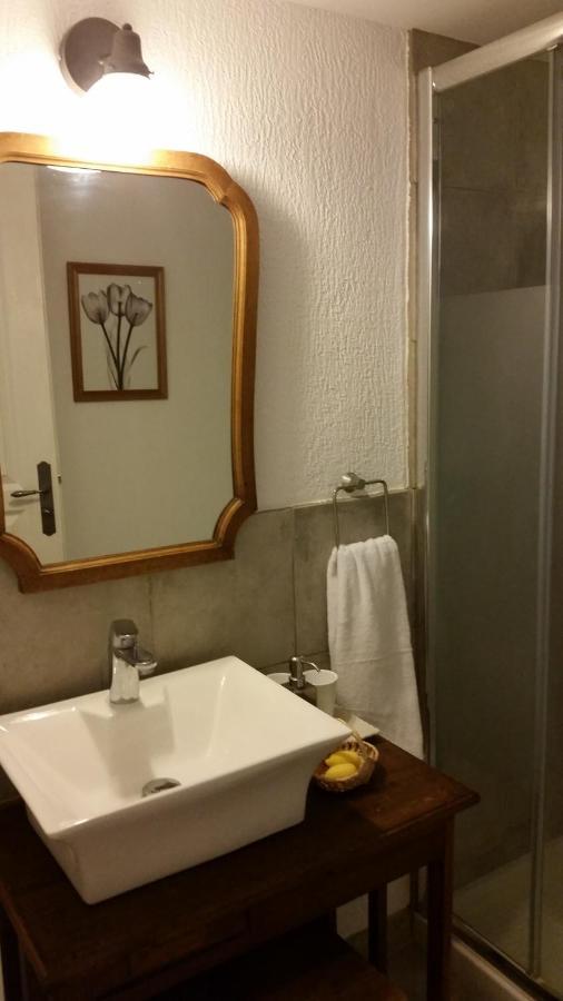 Ana'S Guest House Chambres D'Hotes 오프스 외부 사진